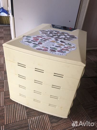 Сушилка для овощей и фруктов дегидратор