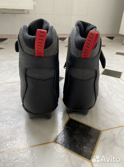 Лыжные ботинки Nordway 43 р-р