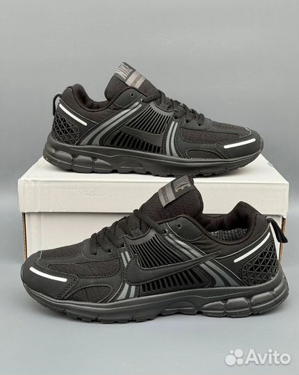 Кроссовки Nike Air Zoom Vomero 5 termo