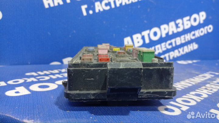 Блок предохранителей под капот Chery Fora седан