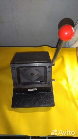 Вырубшик пластиковых карт размером 88х60мм