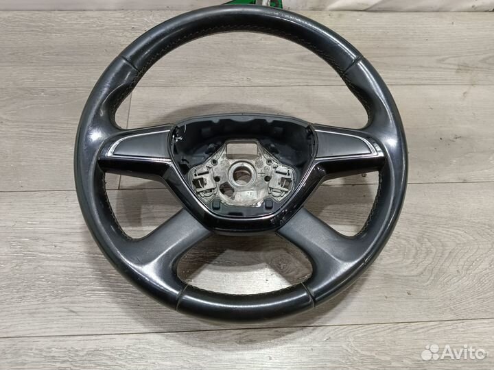 Руль кожаный 4 спицы для Skoda Octavia A7