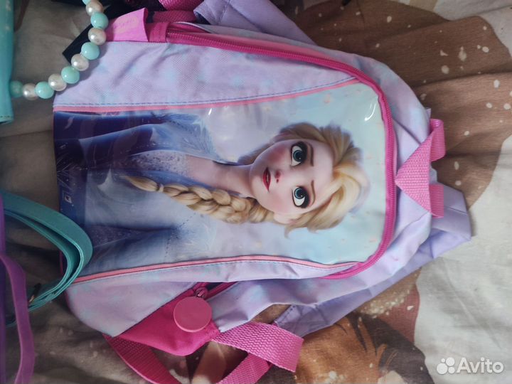 Сумки и рюкзаки для девочек