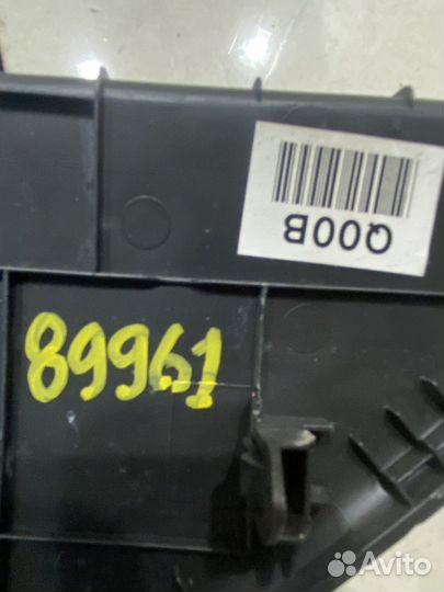 Накладка торпедо(левая) (Kia Seltos)