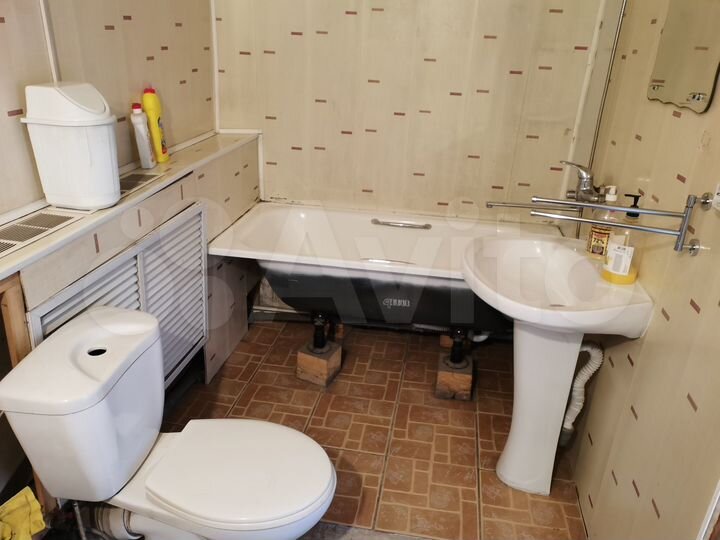 3-к. квартира, 72,5 м², 1/1 эт.