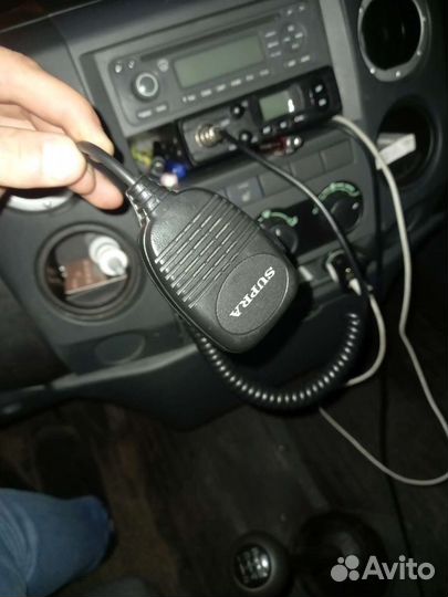 Автомобильная рация с антенной