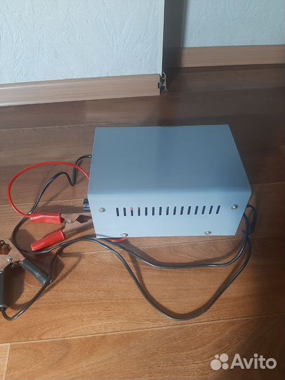 Стабилизатор напряжения бу