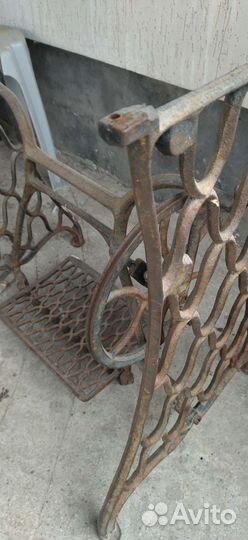 Станина от швейной машинки
