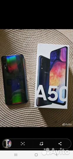 Телефон Samsung а 50