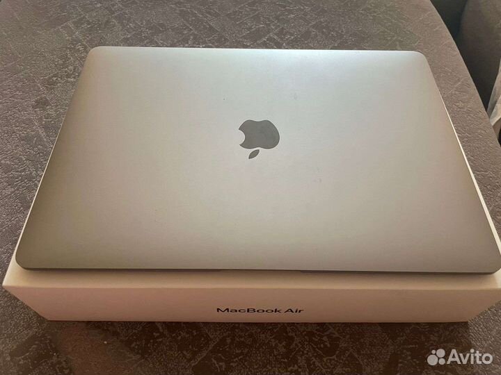 Apple macbook air 13 2021 m1