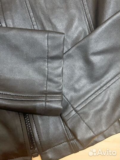 Кожаная куртка пиджак Jennyfer xs