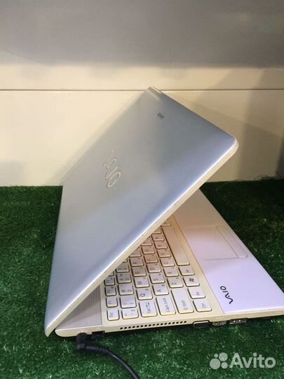 Ноутбук sony Артикул