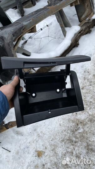 Верхний бордачек в панель УАЗ патриот (профи)