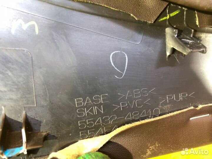 Обшивка салона правая Lexus Rx 4 2015-2019