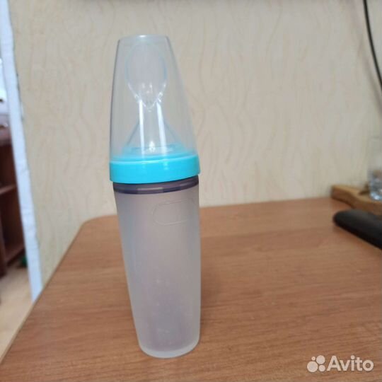 Бутылочка для прикорма новая