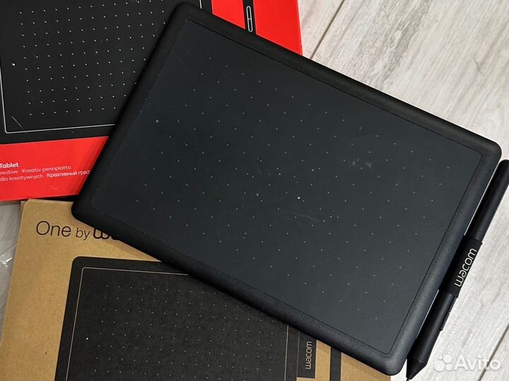 Графический планшет one by wacom