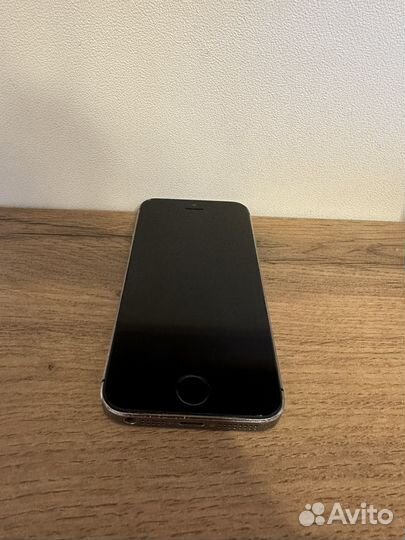 iPhone 5S, 64 ГБ