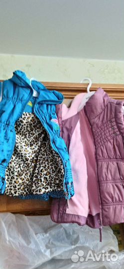 Жилеты для девочки от полугода до5