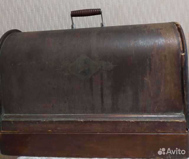 Раритетная швейная машинка 