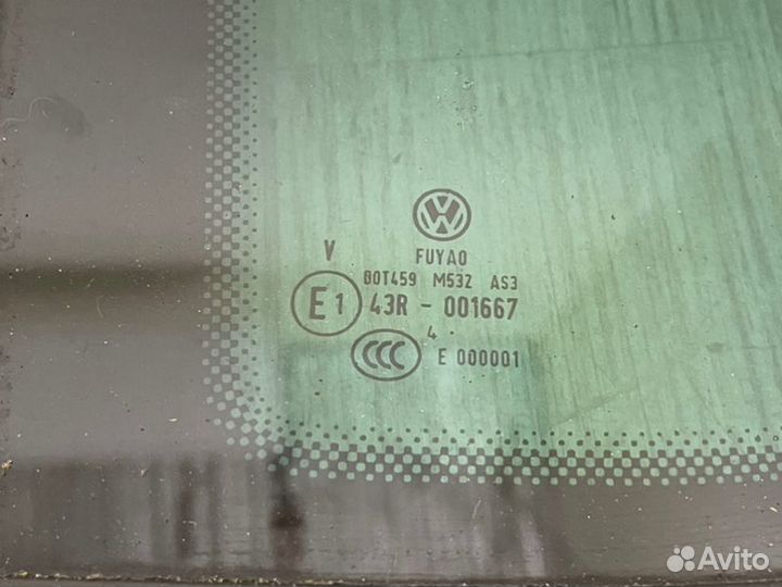 Стекло боковое заднее левое Vw Tiguan R-Line 5N