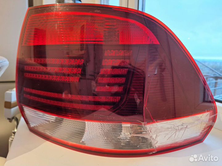 Задний правый стоп на volkswagen polo 2019