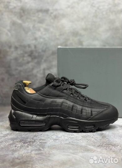 Кроссовки Nike Air Max 95 комфортные