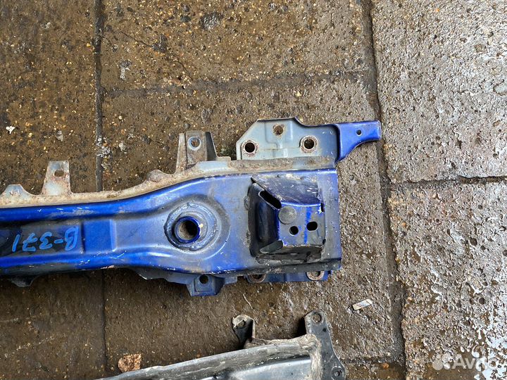 Усилитель переднего бампера Мазда 6GH