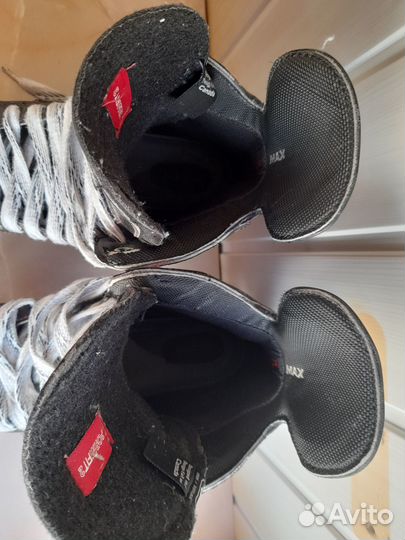 Хоккейные коньки bauer 44, 5