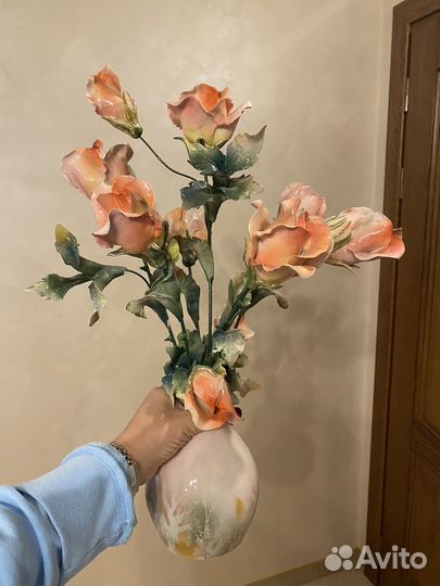 Фарфоровые статуэтка