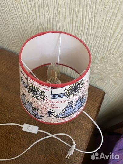 Лампа настольная детская