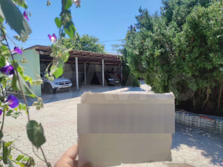 Комната 18 м² в 2-к., 1/1 эт.