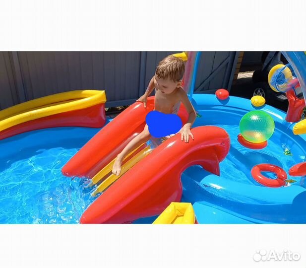 Надувной бассейн с горкой. Intex