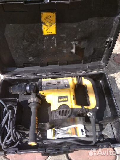 Перфоратор dewalt