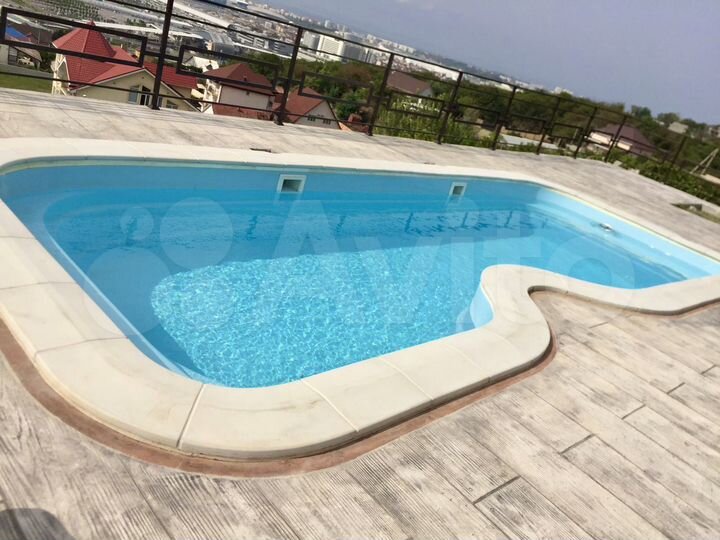 Коттедж 350 м² на участке 7 сот.