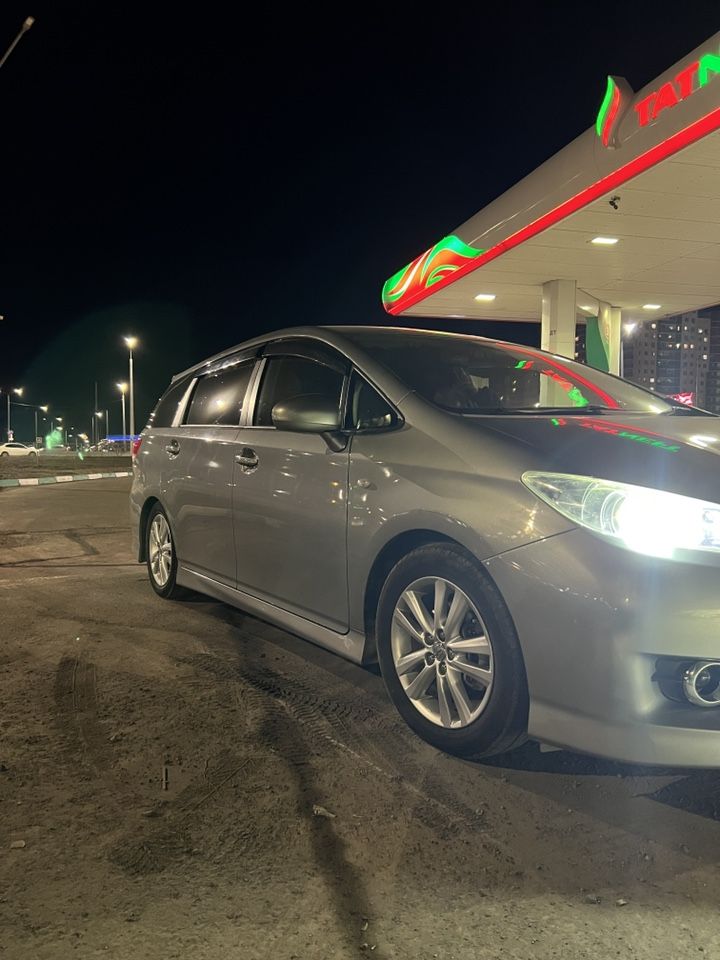 Toyota Wish: фото из отзыва