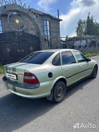 Opel Vectra 1.8 МТ, 1996, 290 000 км