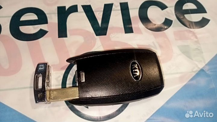 Смарт ключ KIA Optima D4 c 2015 года беcключевой д