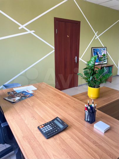 Офисные помещения, 230 м²