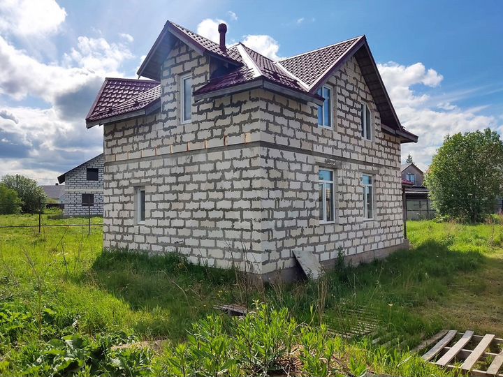 Дом 172 м² на участке 6,7 сот.