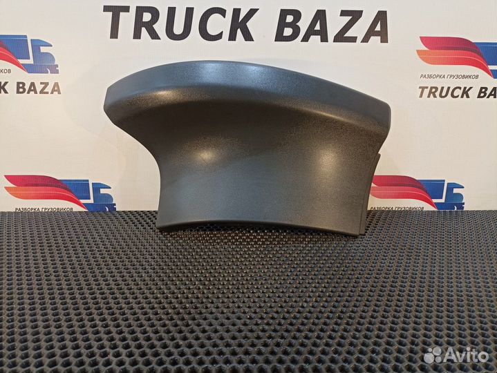 1431922 Планка над фарой левая Scania 5-series