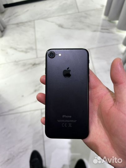 iPhone 7, 32 ГБ