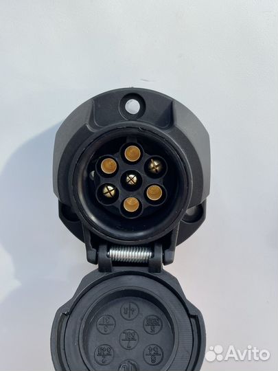 Розетка для фаркопа