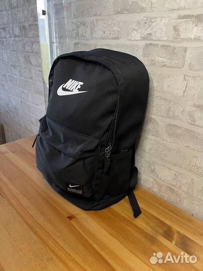 Рюкзак Nike черный