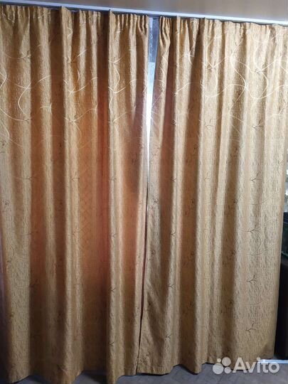 Шторы на окна.Ширина 1.4 Длина 2.4