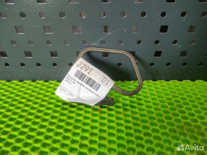 Кронштейн держателя топливных трубок Daf Xf 106