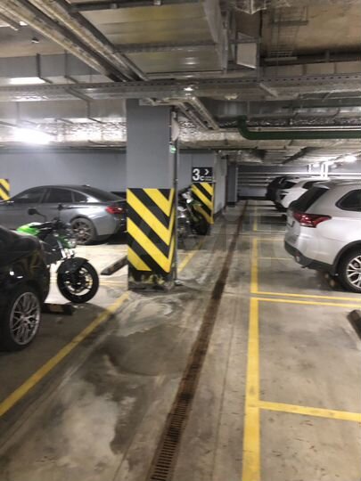 Машиноместо, 15 м²