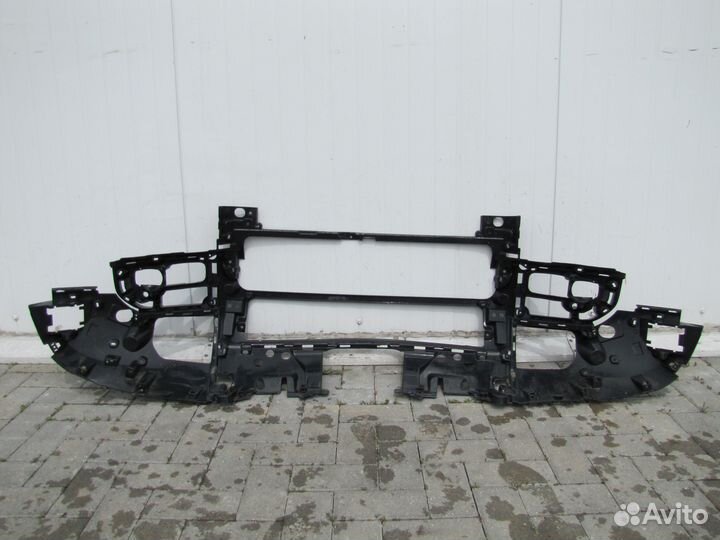 Land Rover Defender бампер передний 2019+