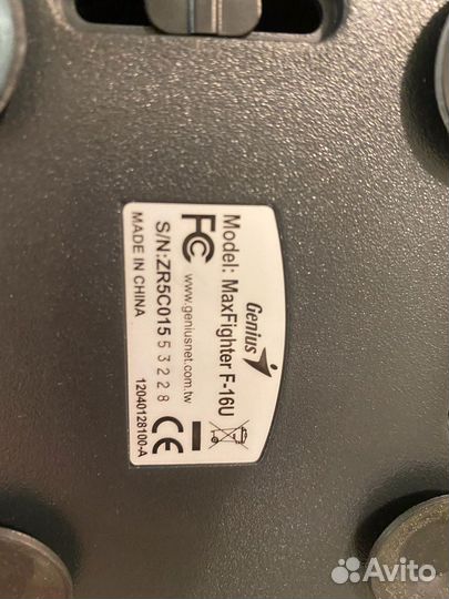 Джойстик Genius MaxFighter F-16U