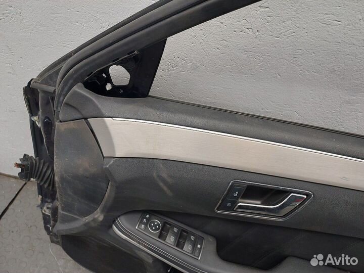 Кнопка стеклоподъемника Mercedes E W212, 2011