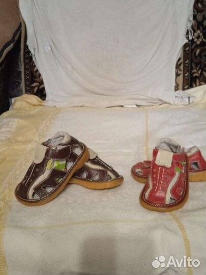 Сандали детские новые кожаные размер 22,23,24
